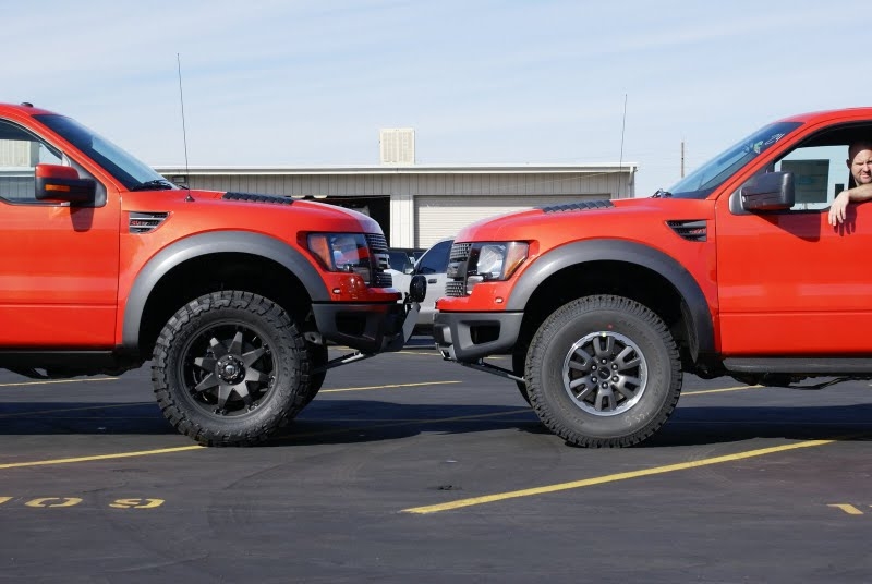2010-2013 Ford F150 SVT Raptor 4WD - 2